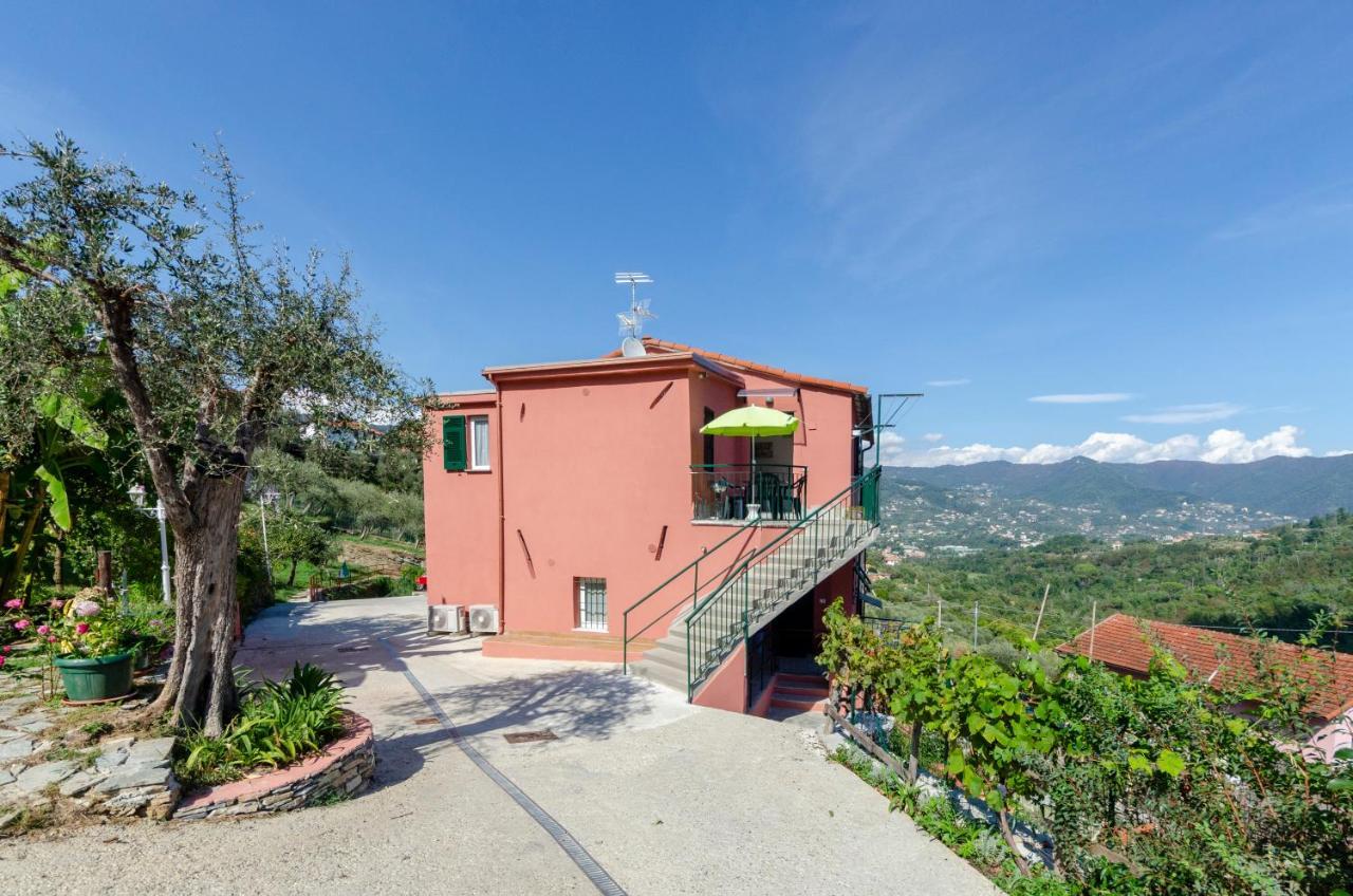Alla Casa Rosa, Peaceful Apartment Surrounded By Greenery With Free Parking, Wifi & Air Conditioning 라팔로 외부 사진