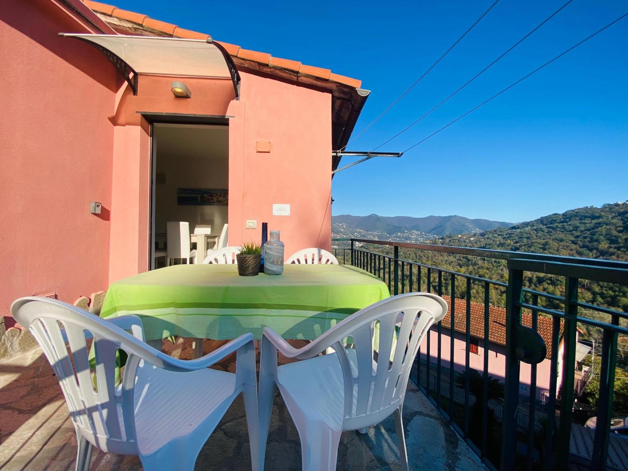 Alla Casa Rosa, Peaceful Apartment Surrounded By Greenery With Free Parking, Wifi & Air Conditioning 라팔로 외부 사진